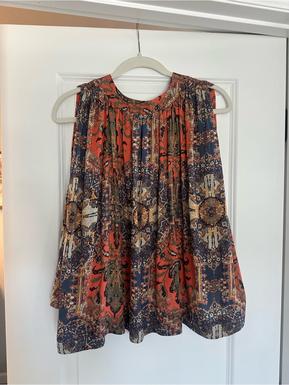 XS Free People Boho V-Neck Sleeveless Top in Rust Multi - Picture 2 of 5